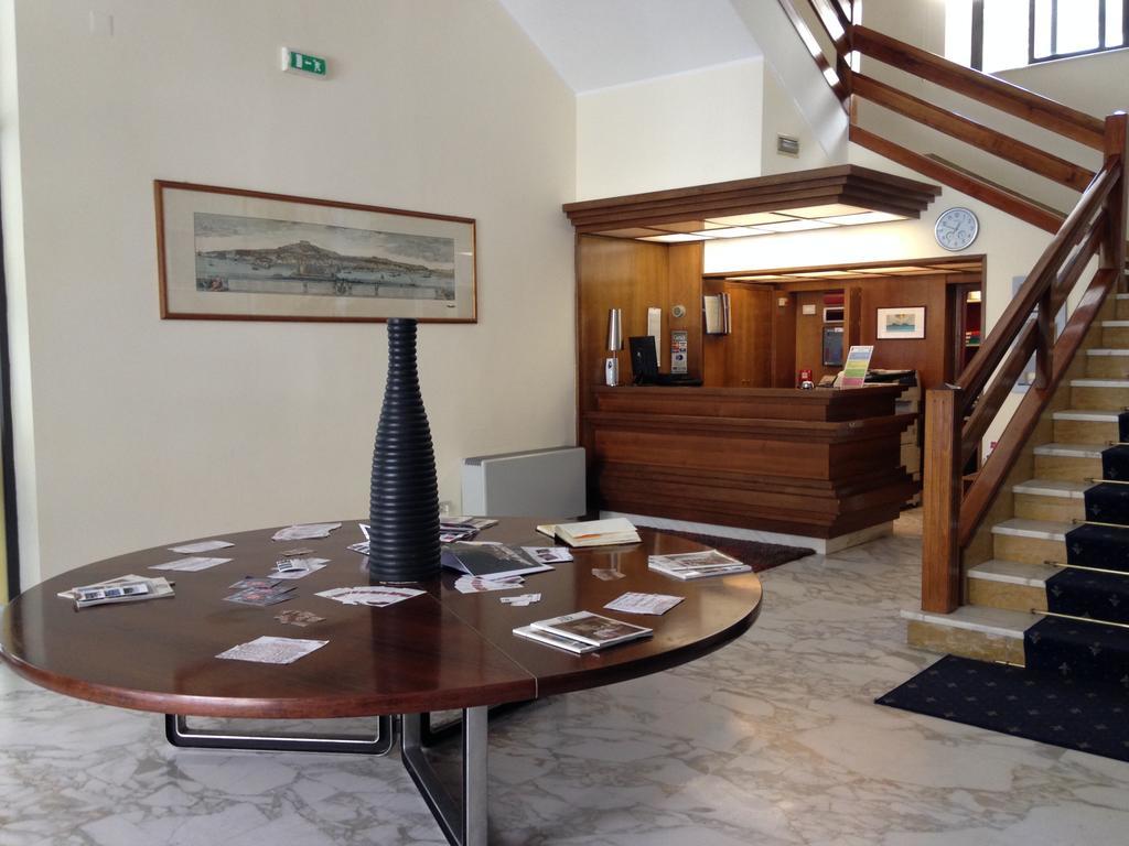 Hotel Mediterraneo Chianciano Terme Ngoại thất bức ảnh