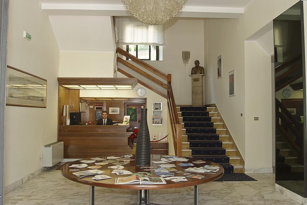 Hotel Mediterraneo Chianciano Terme Ngoại thất bức ảnh