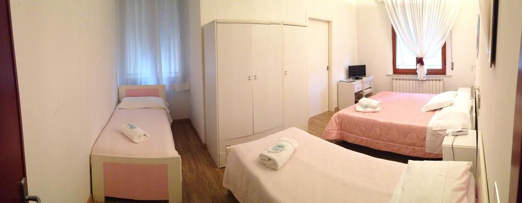 Hotel Mediterraneo Chianciano Terme Phòng bức ảnh